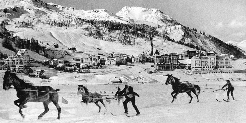 AttivitaÌ€ sportiva sul Lago di St.Moritz nel 1907 - Copyright- Rennverein St. Moritz - White Turf