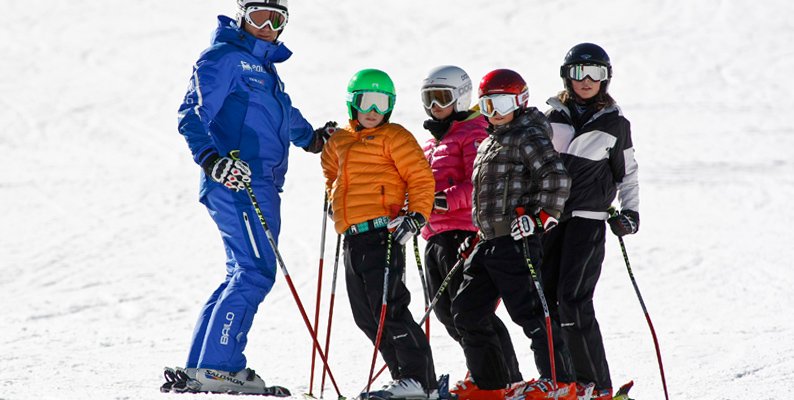 Bambini: scuola sci sulla neve a Livigno