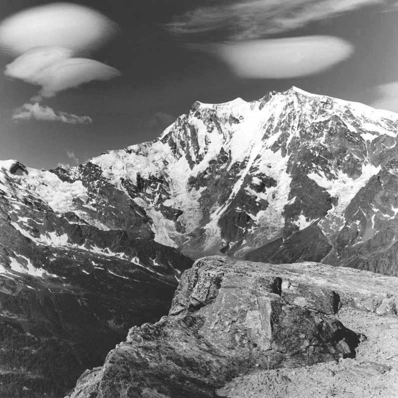 Monte Rosa parete est vista da Macugnaga - foto Franco Restelli