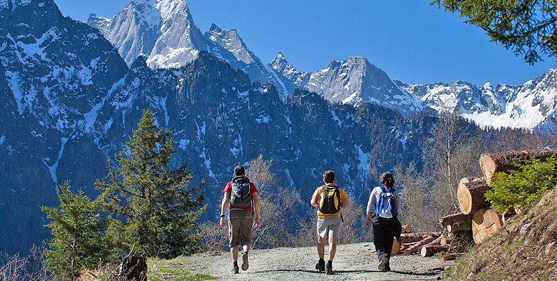 trekking in val bregaglia