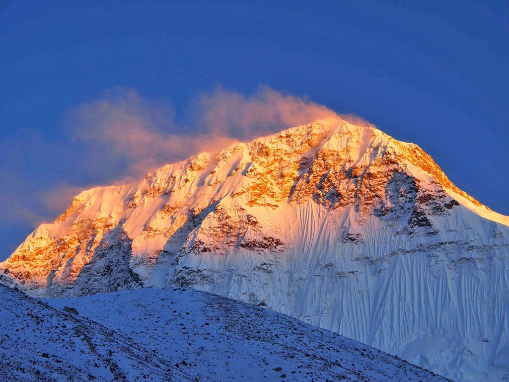 Chamlang Peak, spedizione del Centro Addestramento Alpino di Aosta