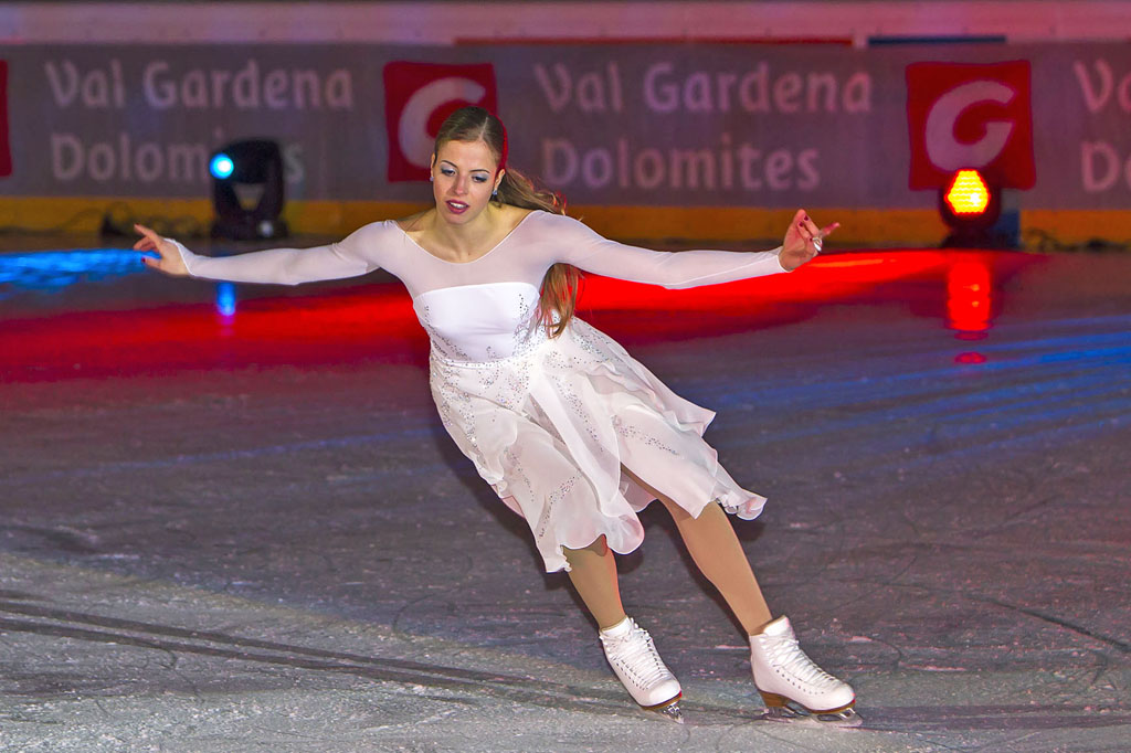 Spettacolo su ghiaccio con Carolina Kostner