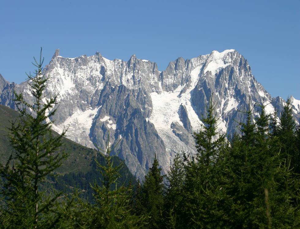 Le Alpi in estate a La Thuile