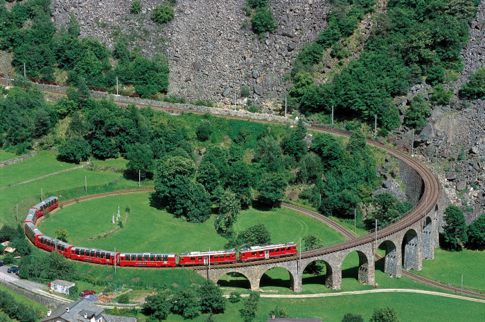 Treno Bernina Express