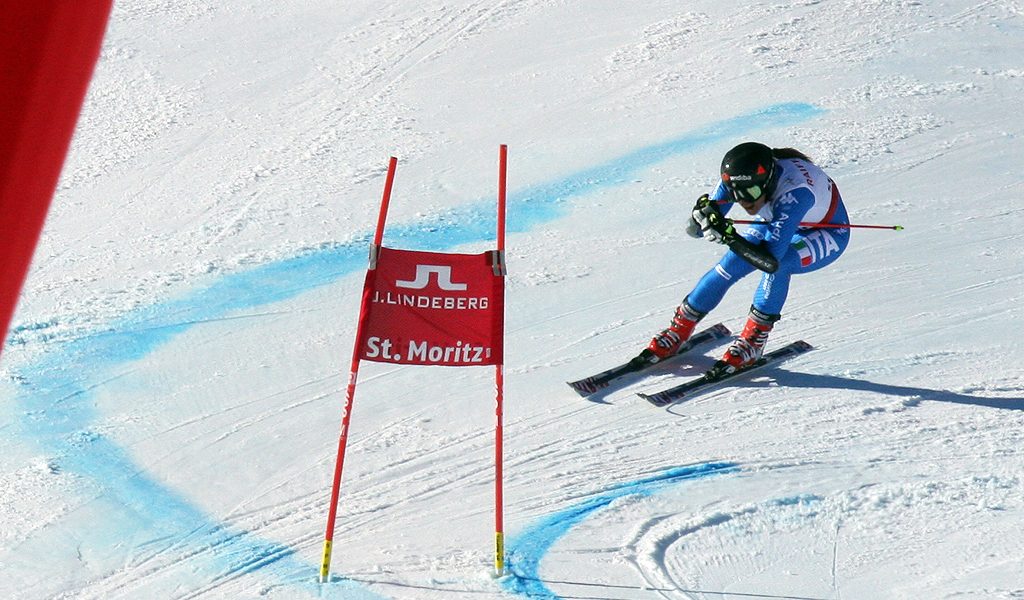 Sofia Goggia in azione sulle nevi di Sankt Moritz 2017