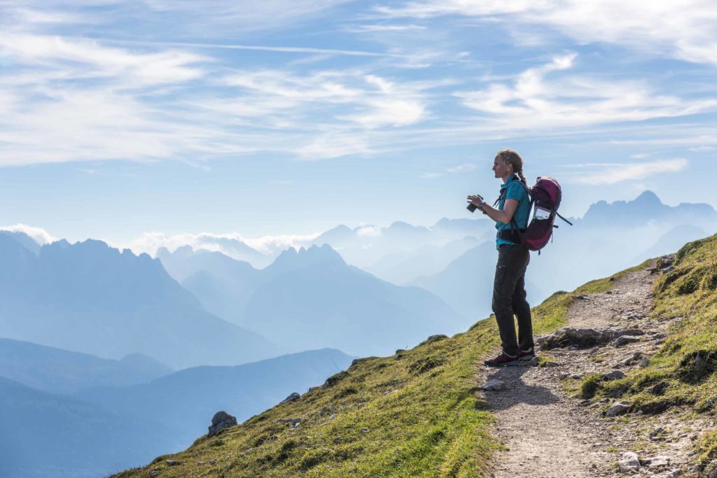 In montagna, vacanze sicure con distanza sociale garantita. Il punto degli operatori alpini