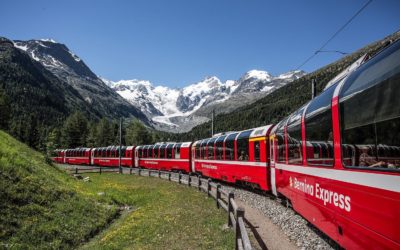 Carrozze panoramiche treno Bernina Express estate 2019