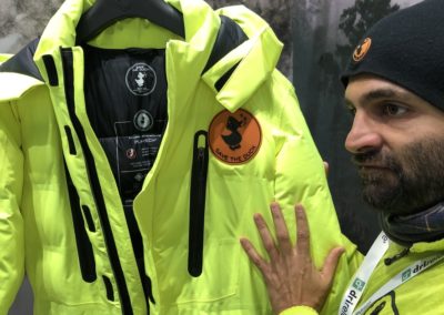 Kuntal Joisher sull'Everest con Save the Duck Vegan