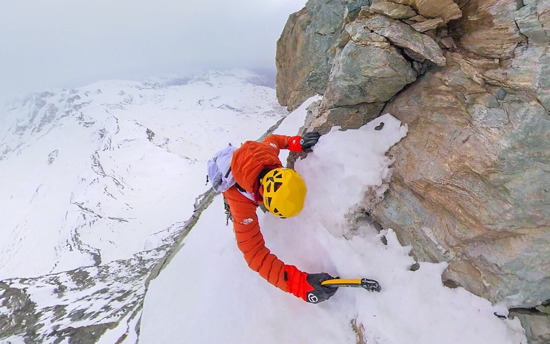 Hervé Barmasse in solitaria sulla via De Amicis al Cervino