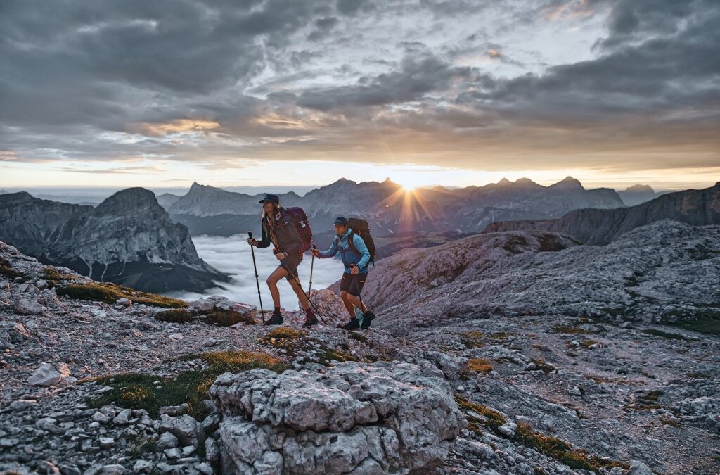 Salewa trekking estate 2022: camminare nella natura con prodotti sostenibili