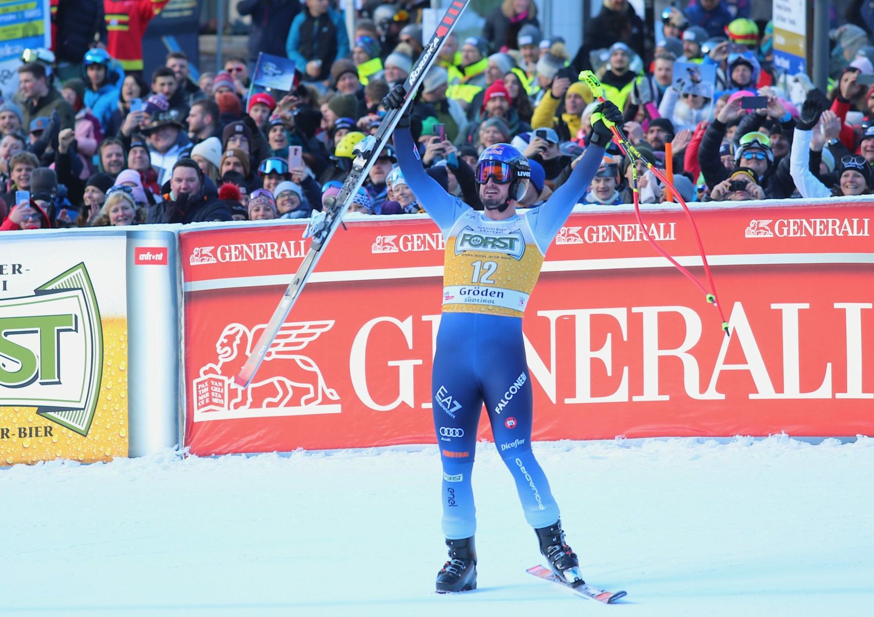 Dominik Paris vince e festeggia al termine della discesa libera della Val Gardena - 16 dicembre 2023 - foto Luca Lorenzini