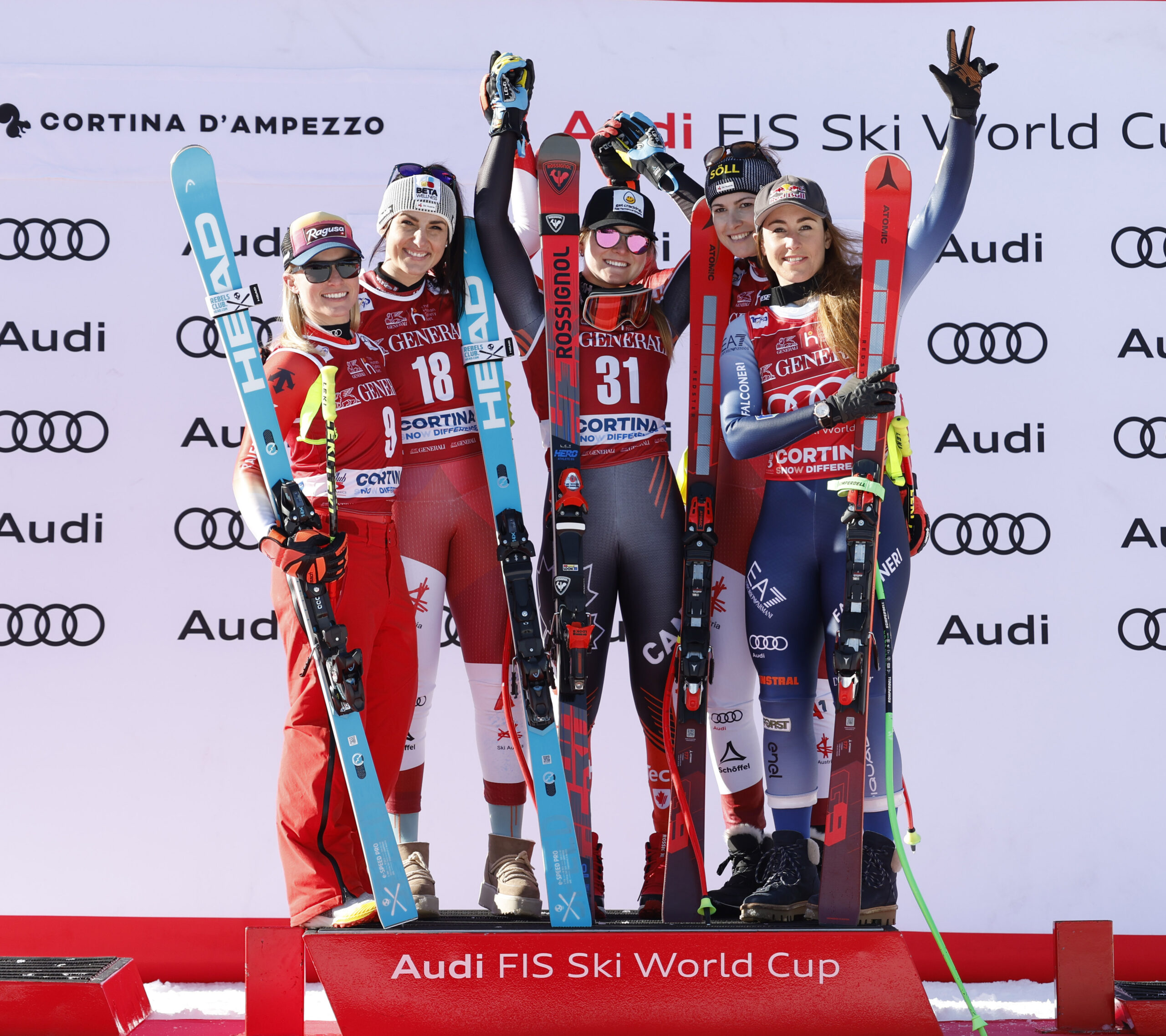 AUDI SKI SKI WORLD CUP 2023/2024 – Stephanie Venier (Aut) Lara Gut Behrani (Auy) Valerie Grenier Christina Ager (Aut) Sofia Goggia (Ita) Cortina, Italy, 26 /01/2024 . photo Alessandro Trovati /Pentaphoto