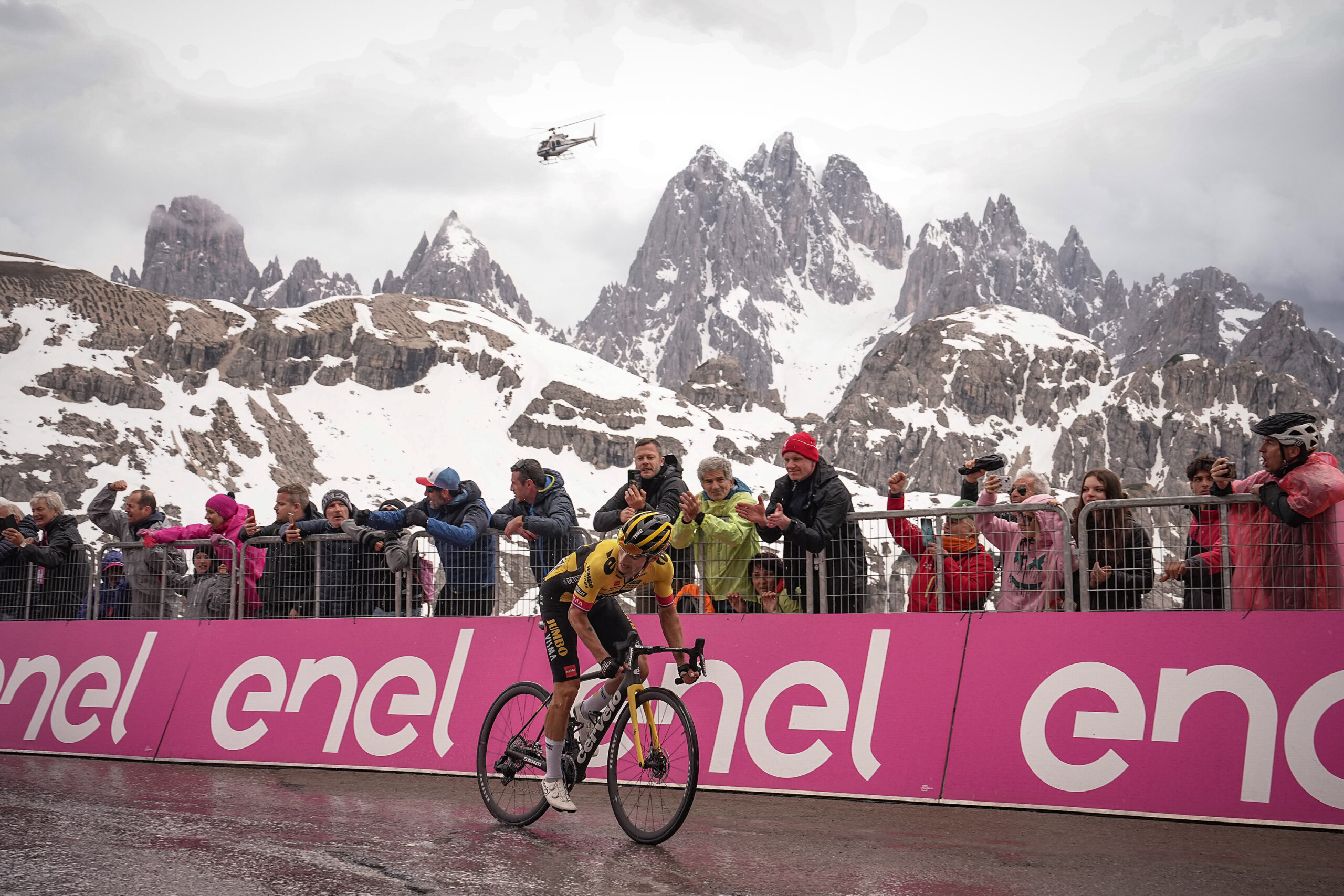 Giro d'Italia in Val Gardena - foto credits Dolomites Val Gardena