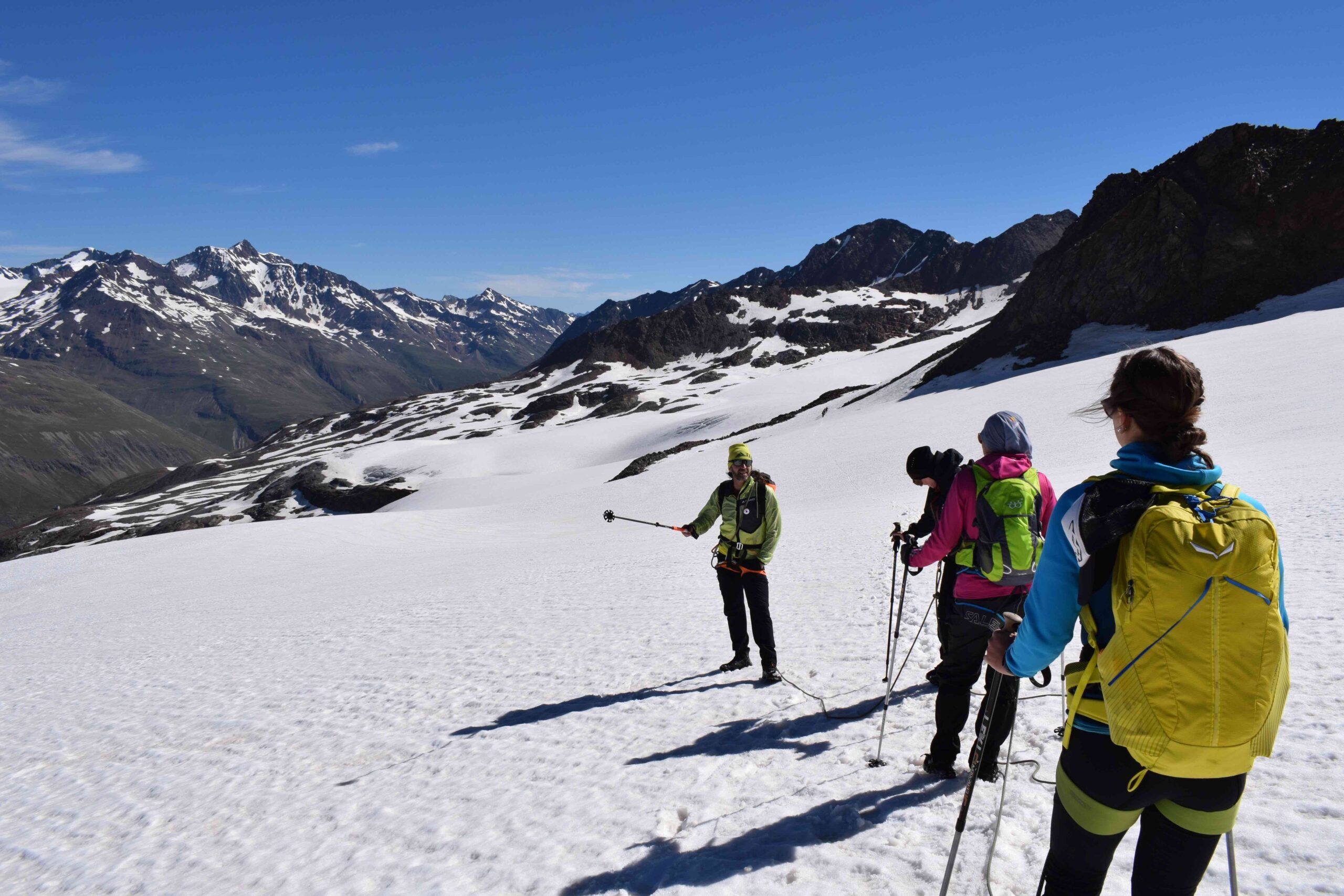 oetzi glacier tour