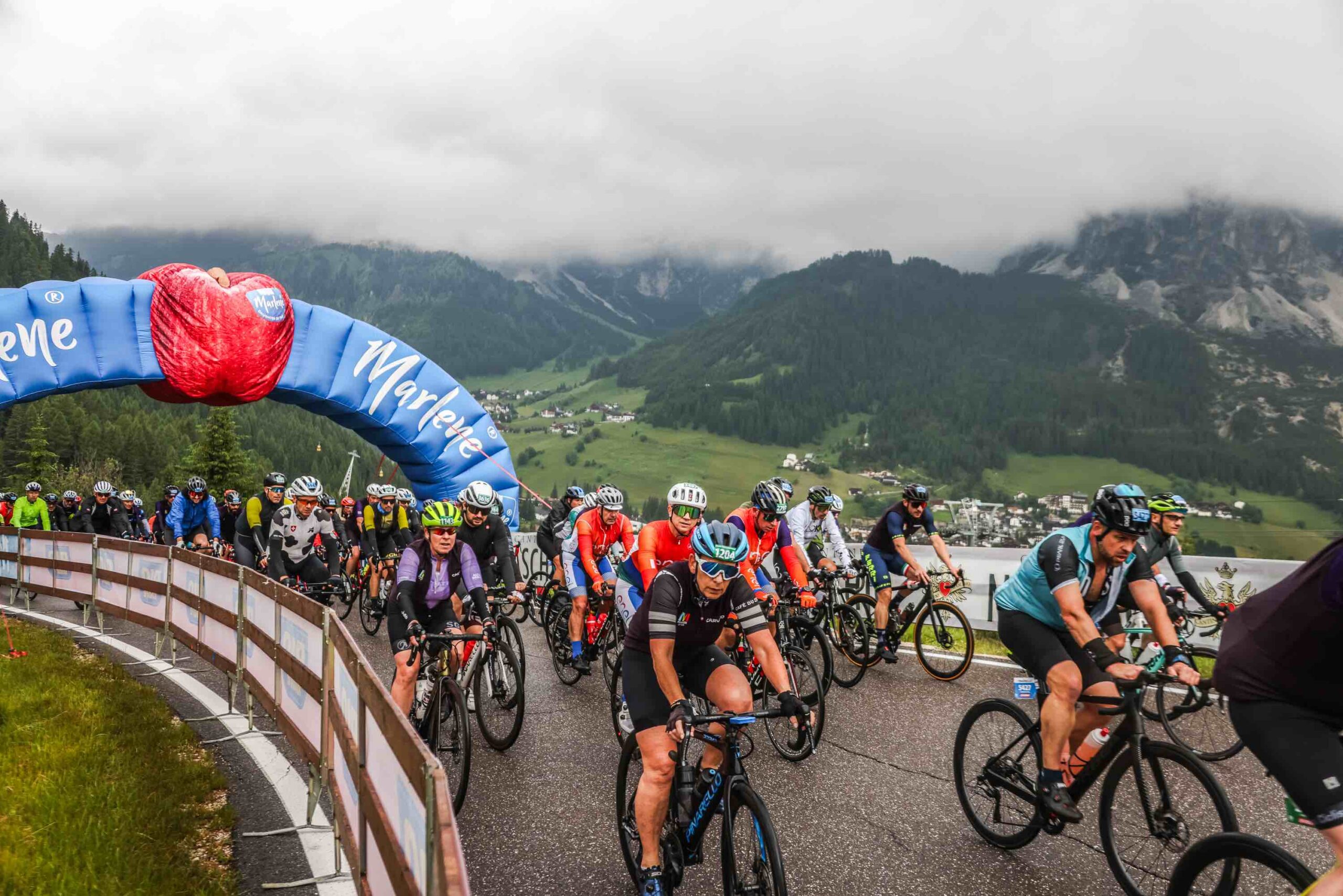 Passi Dolomiti Maratona Dles Dolomites 2024 - foto @Manuel Gira