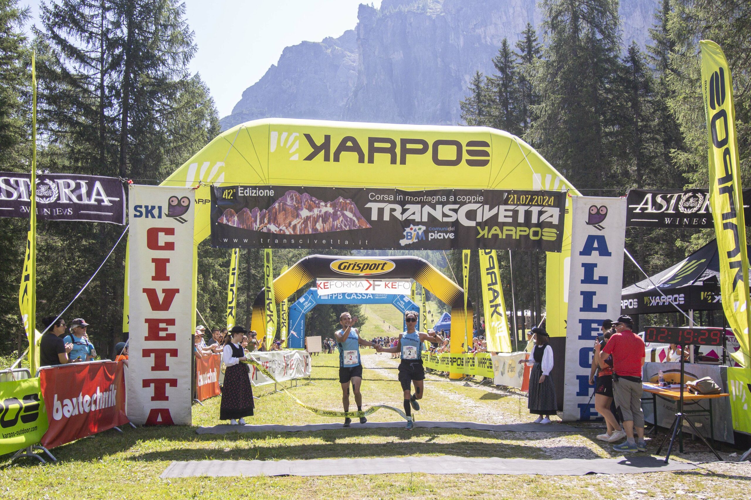 Arrivo vincitori maschili - Transcivetta Karpos 2024