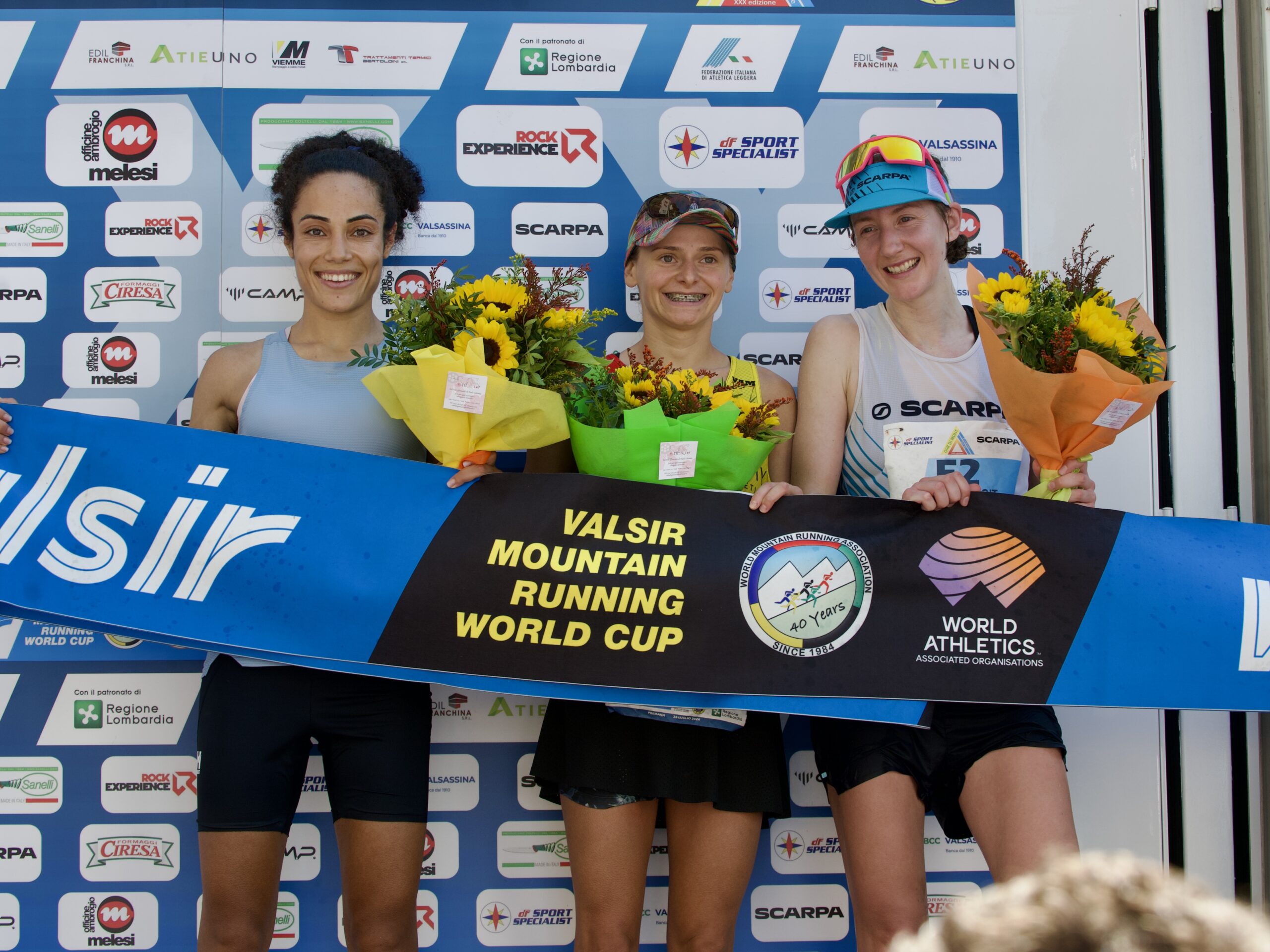 Il podio femminile_XXX Giir di Mont 32 km_credit_Luca Tagliaferri