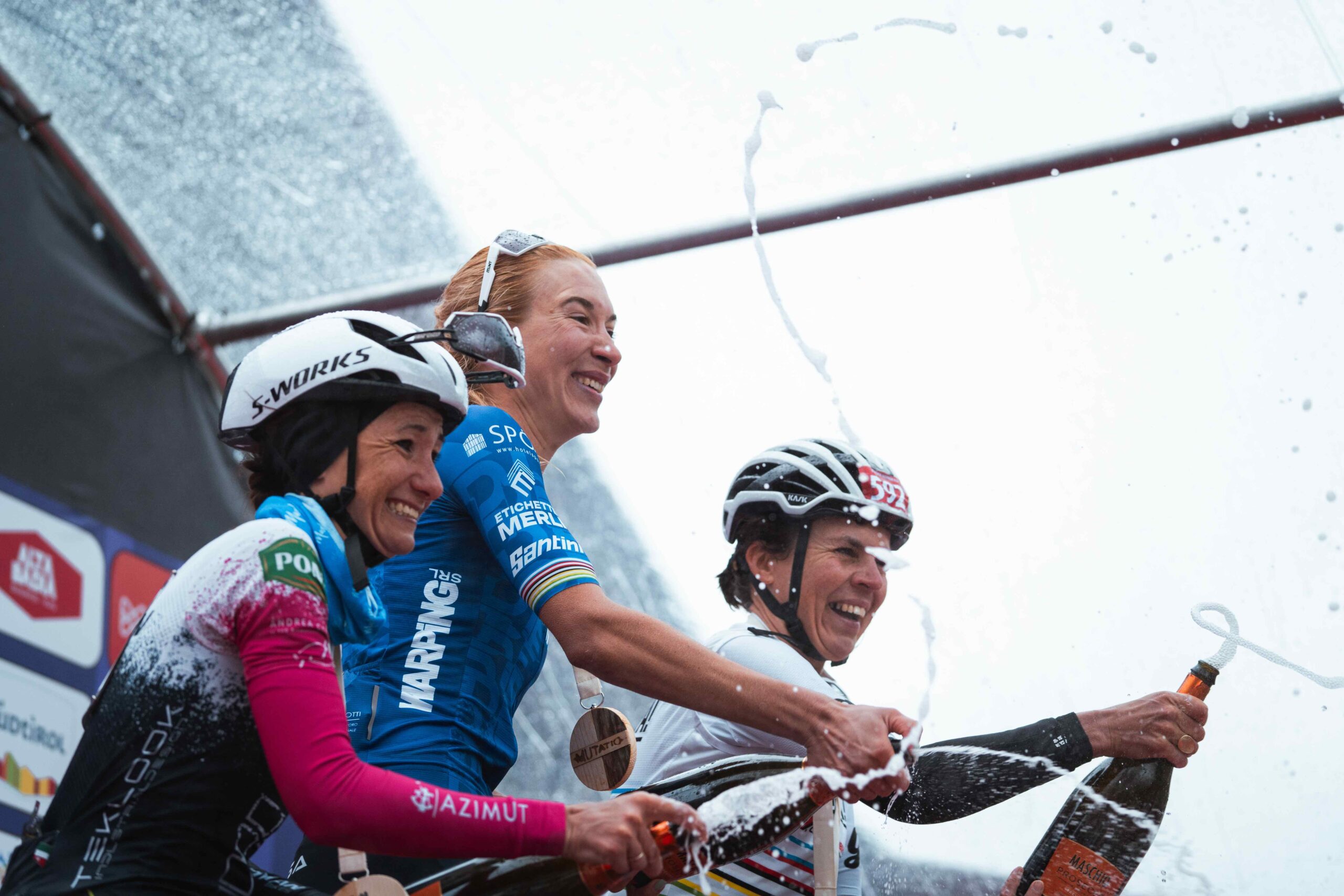 PodioLungoFemminile_Bussone Roberta_Simenec Laura_Van der Moeren Ils ©Alex Faedda
