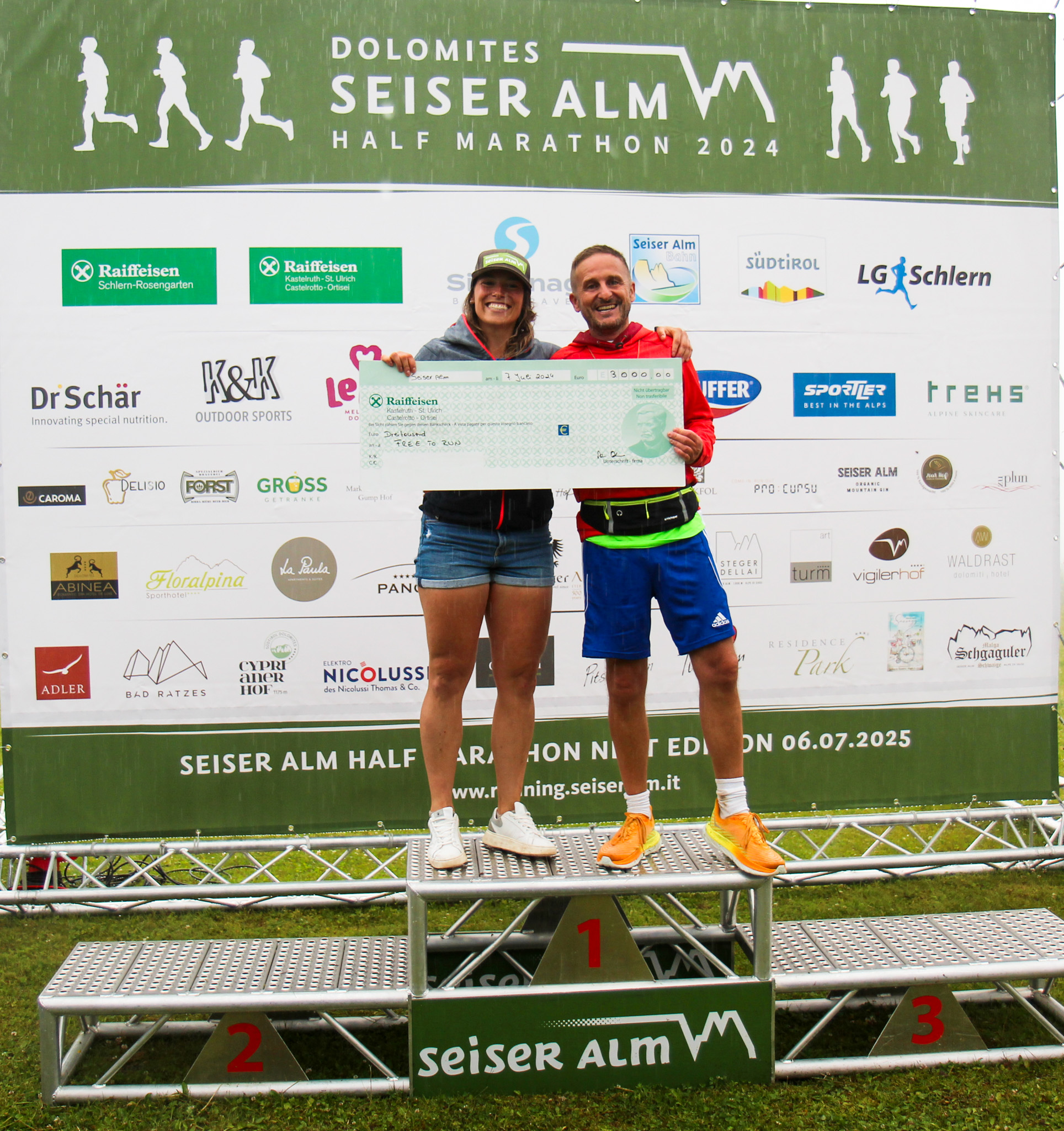Robatscher_Mussner_Free_to_Run_Charity_Credits_Sportissimus