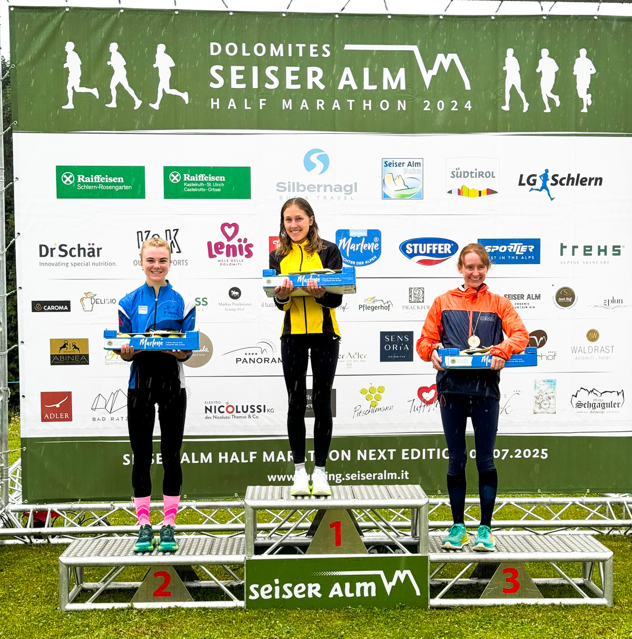 Zingerle_Haselrieder_VanVleet_SAHM-Mezza_Maratona_Alpe_di_Siusi_Credits_Annemarie_Obexer