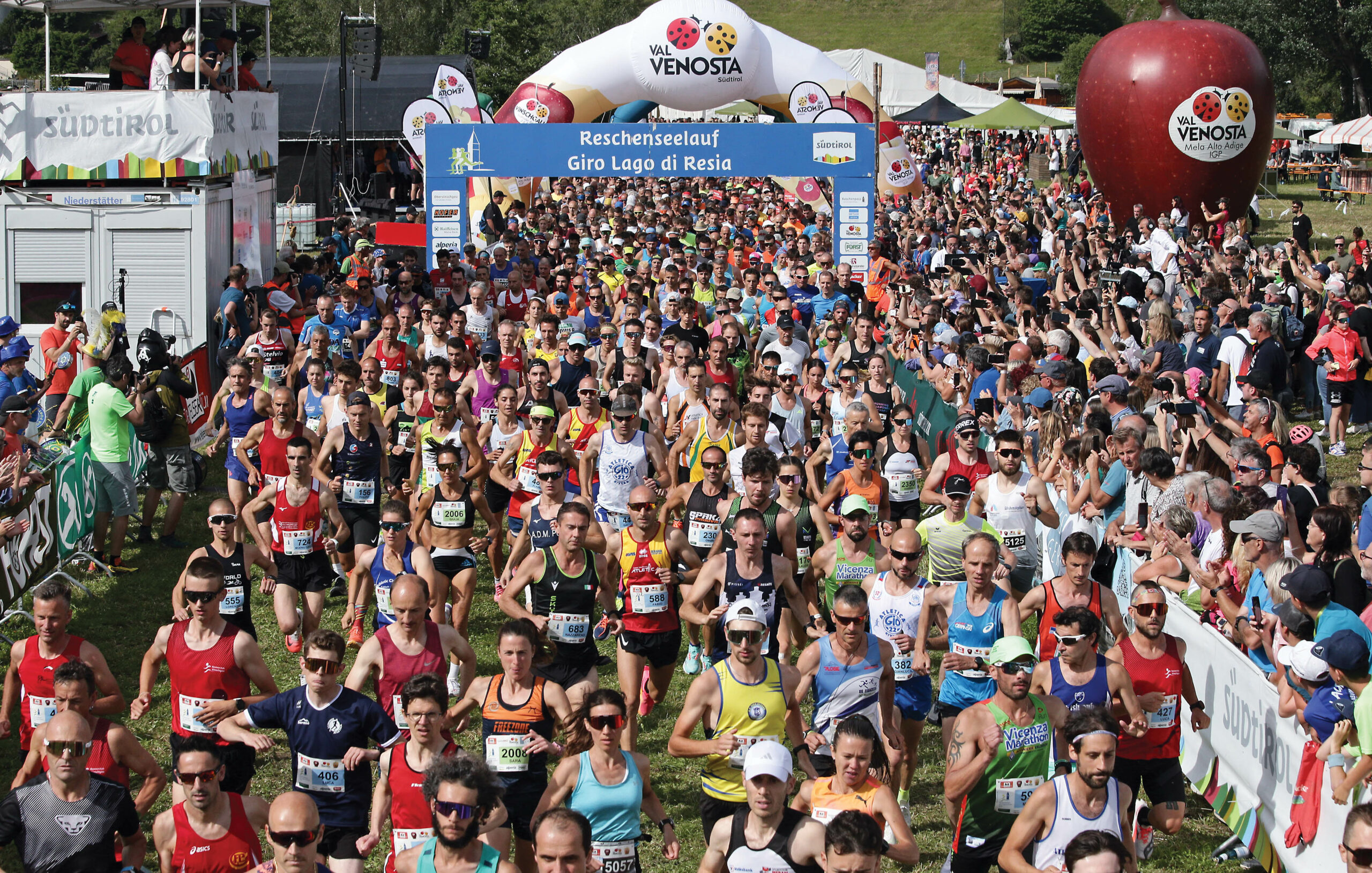 Partenza Giro Lago di Resia - foto Newspower.it Trento