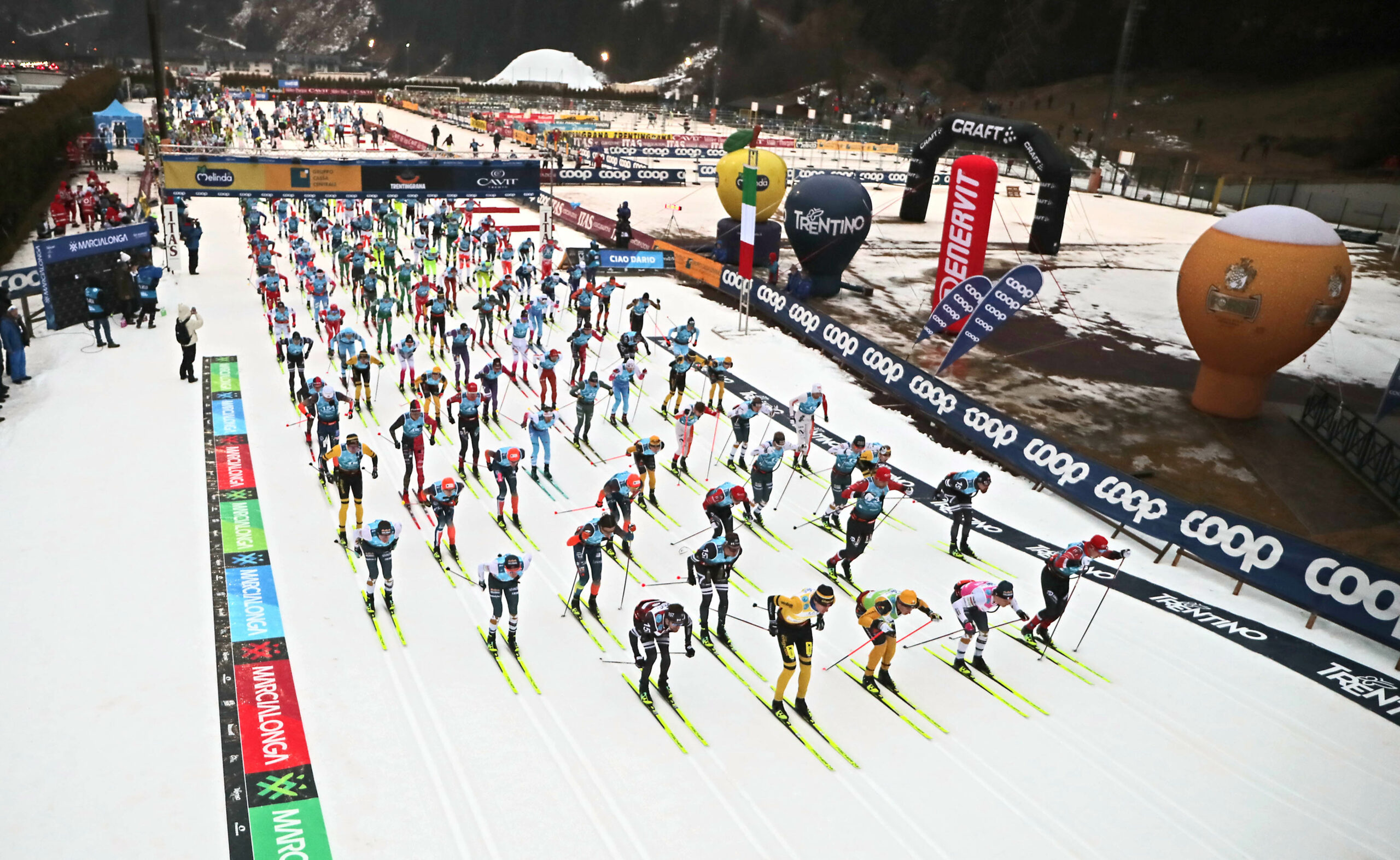 Partenza Marcialonga Men 2025 - foto Newspower.it Trento