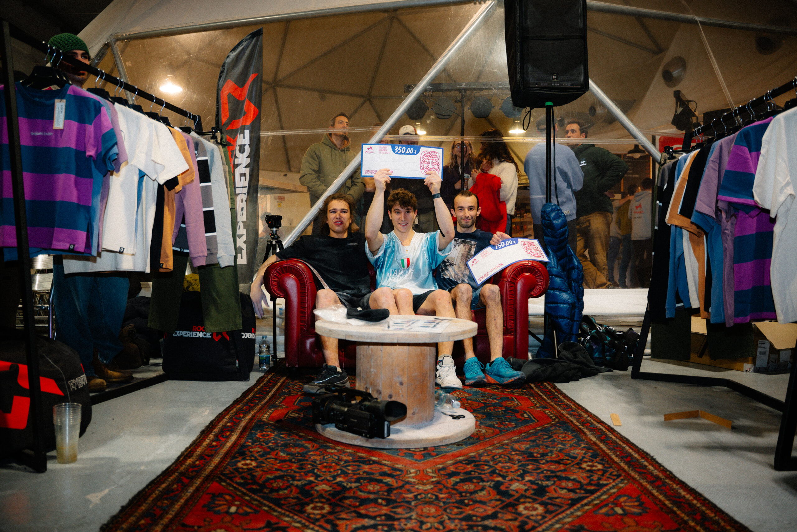 Manga Climbing: successo e partecipazione per il contest party Spaghetti Boulder by Rock Experience