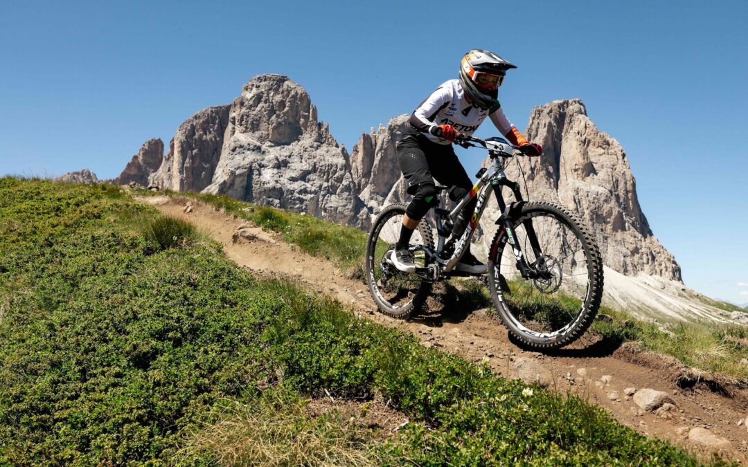 Classifiche Val di Fassa Uci Enduro World Cup Mountain Bike 2025:il sogno di Nadine Ellecosta diventa realtà