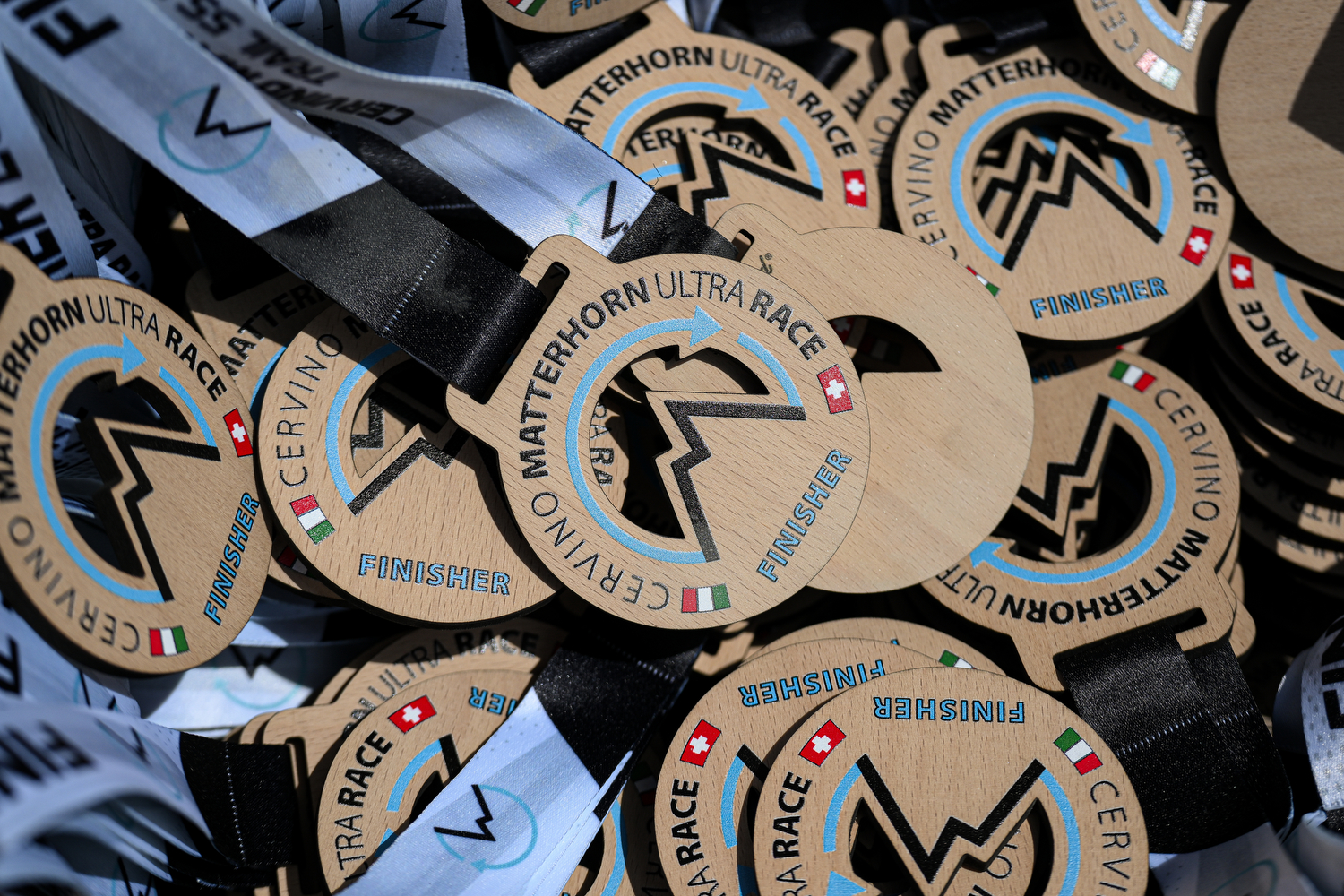 immagini dell’edizione 2024Cervinia, Valtournenche, Valle d’Aosta, Italy July, 27th, 2024. CMUR Cervino Matterhorn Ultra Race 2024. 55K 3800m D+, 28K 1750 m D+, 16K 1000m D+. Photo credit CMUR/ Damiano Benedetto
