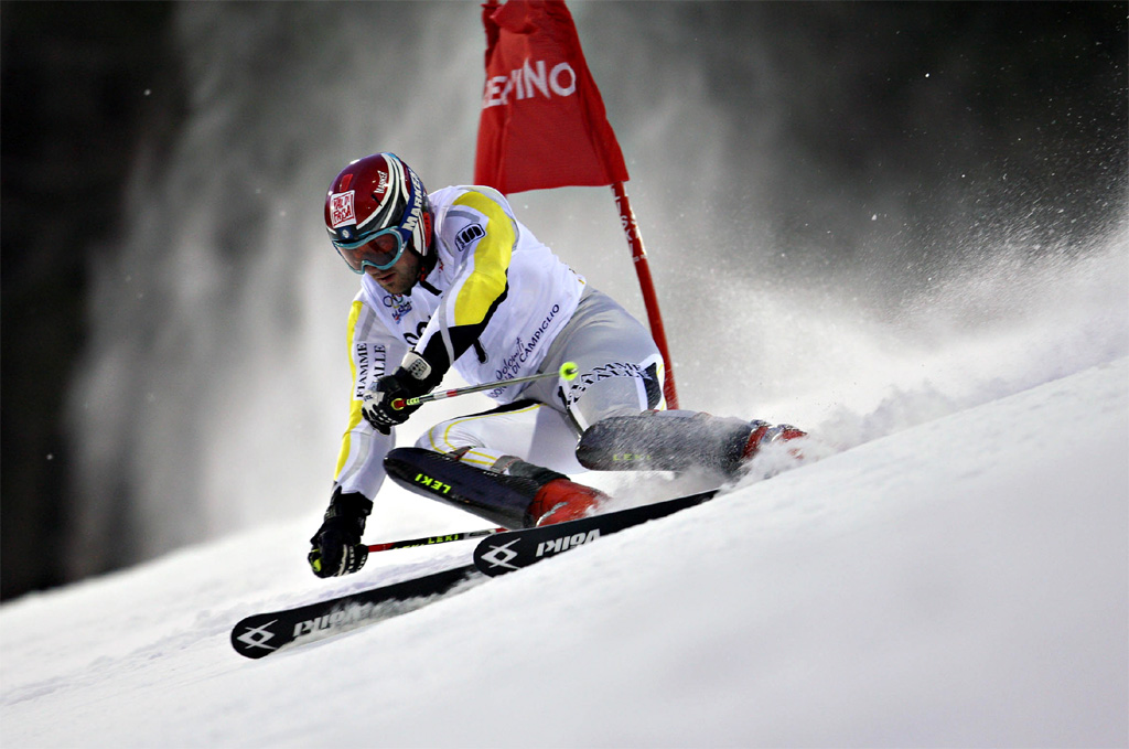 Cristian Deville vince lo slalom speciale di Kitzbuehel