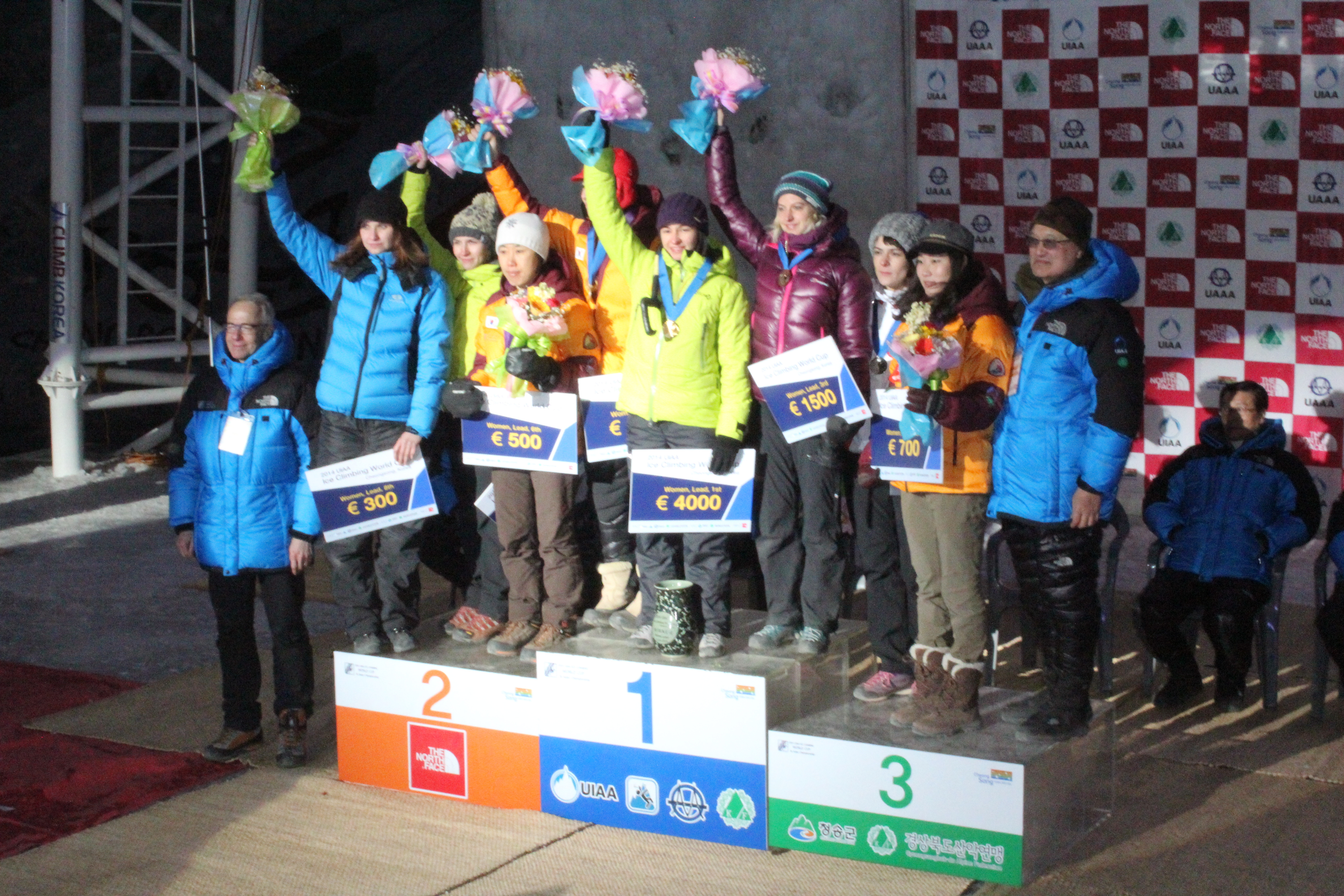 Coppa del mondo di Iceclimbing: Angelika Rainer centra il podio in Korea
