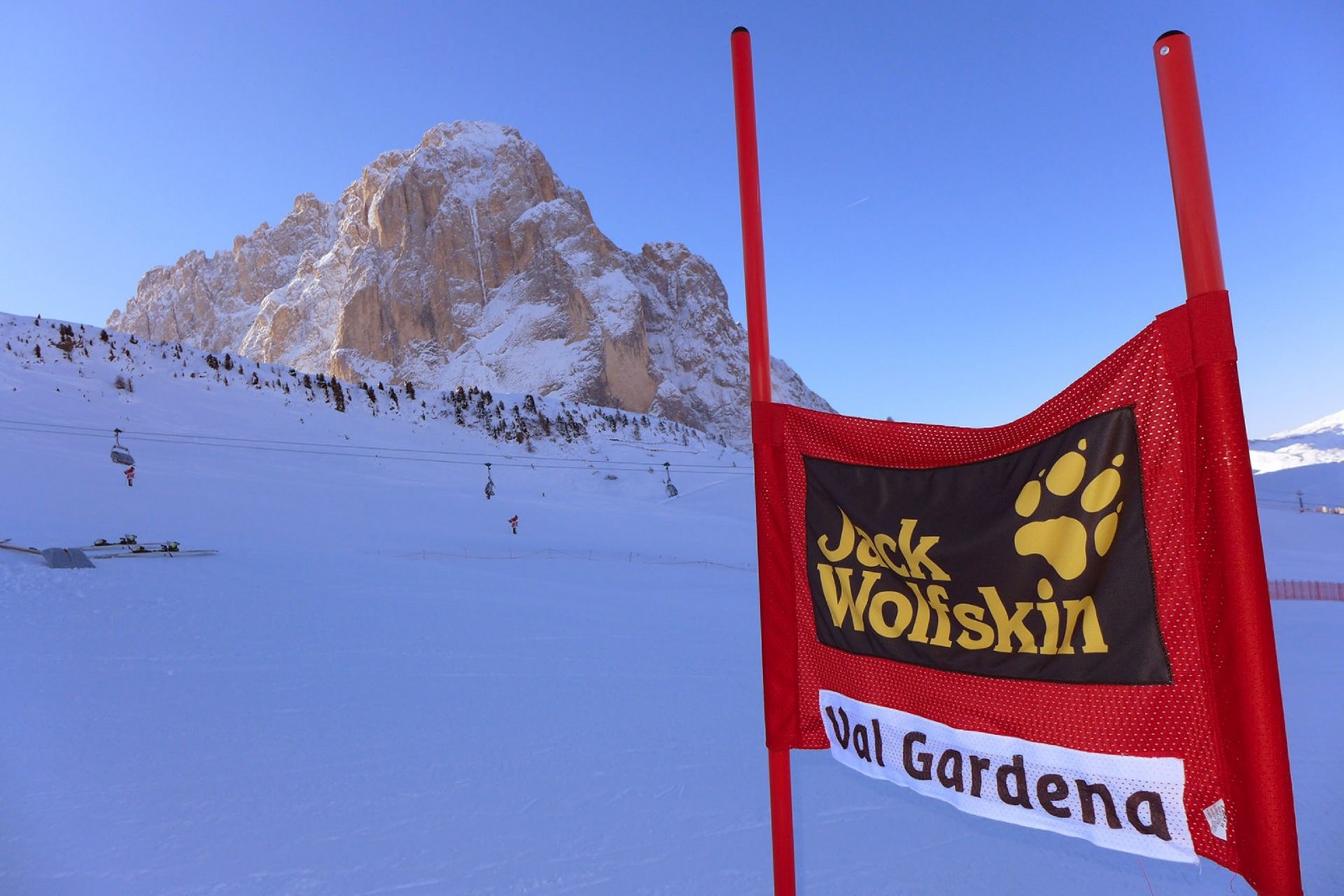 Val Gardena: si prepara la Saslong per la Coppa del Mondo di sci