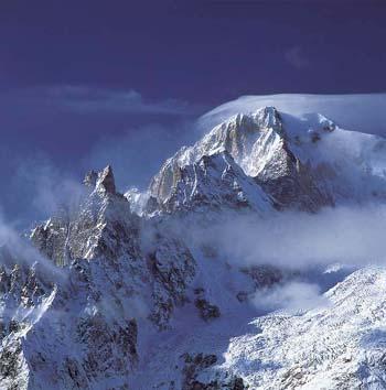 Monte Bianco: dove passa la linea di confine?