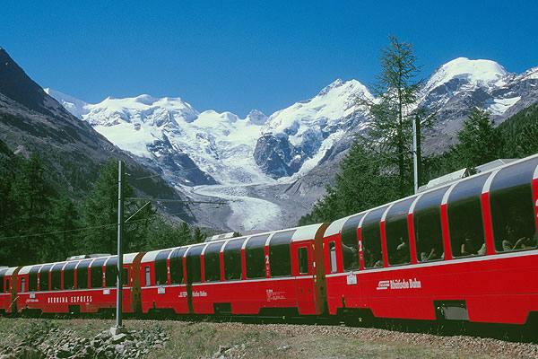 Sul treno del Bernina, in famiglia, si risparmia