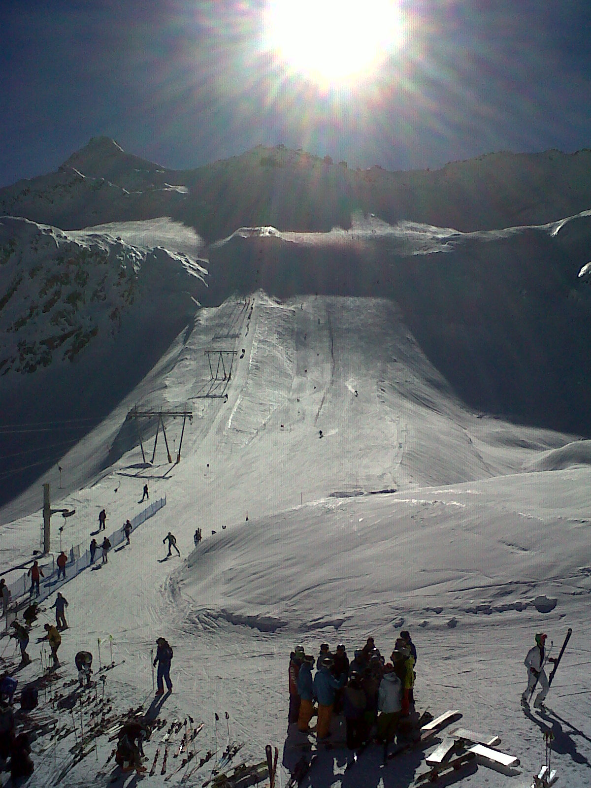 Sci alpino e sci di fondo sul ghiacciaio Presena