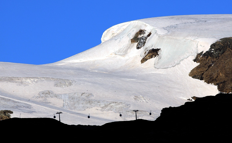 Rischi glaciali nelle Alpi occidental, convegno a Courmayeur