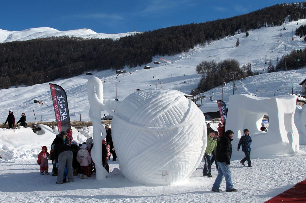 Art in Ice 2010: a Livigno vince “il gomitolo”