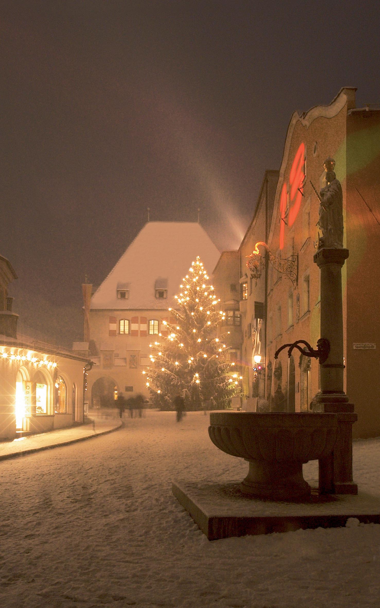 Avvento nella Regione Hall-Wattens: apertura dei mercatini natalizi